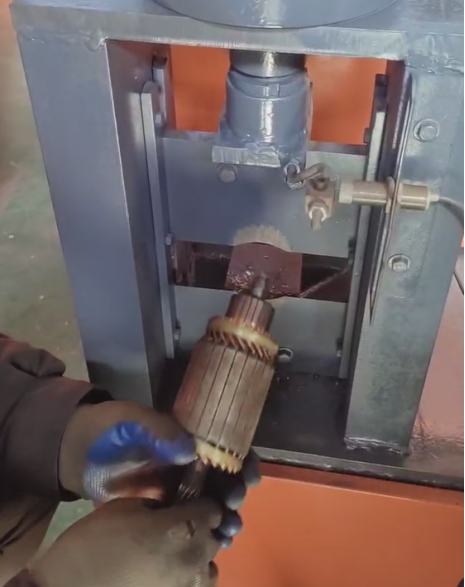 Customized Motor rotor recycling machine (1) Customized Motor rotor recycling machine (1)
