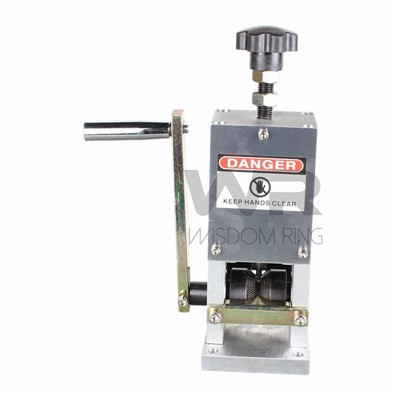 Kummikaabli koorimismasin